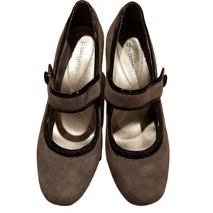 Classic grey vintage style cute heels pinup classic heel